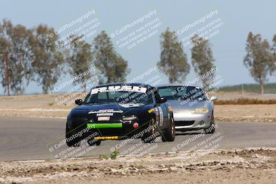 media/May-01-2022-CalClub SCCA (Sun) [[03a481c204]]/Group 1/Qualifying (I5)/